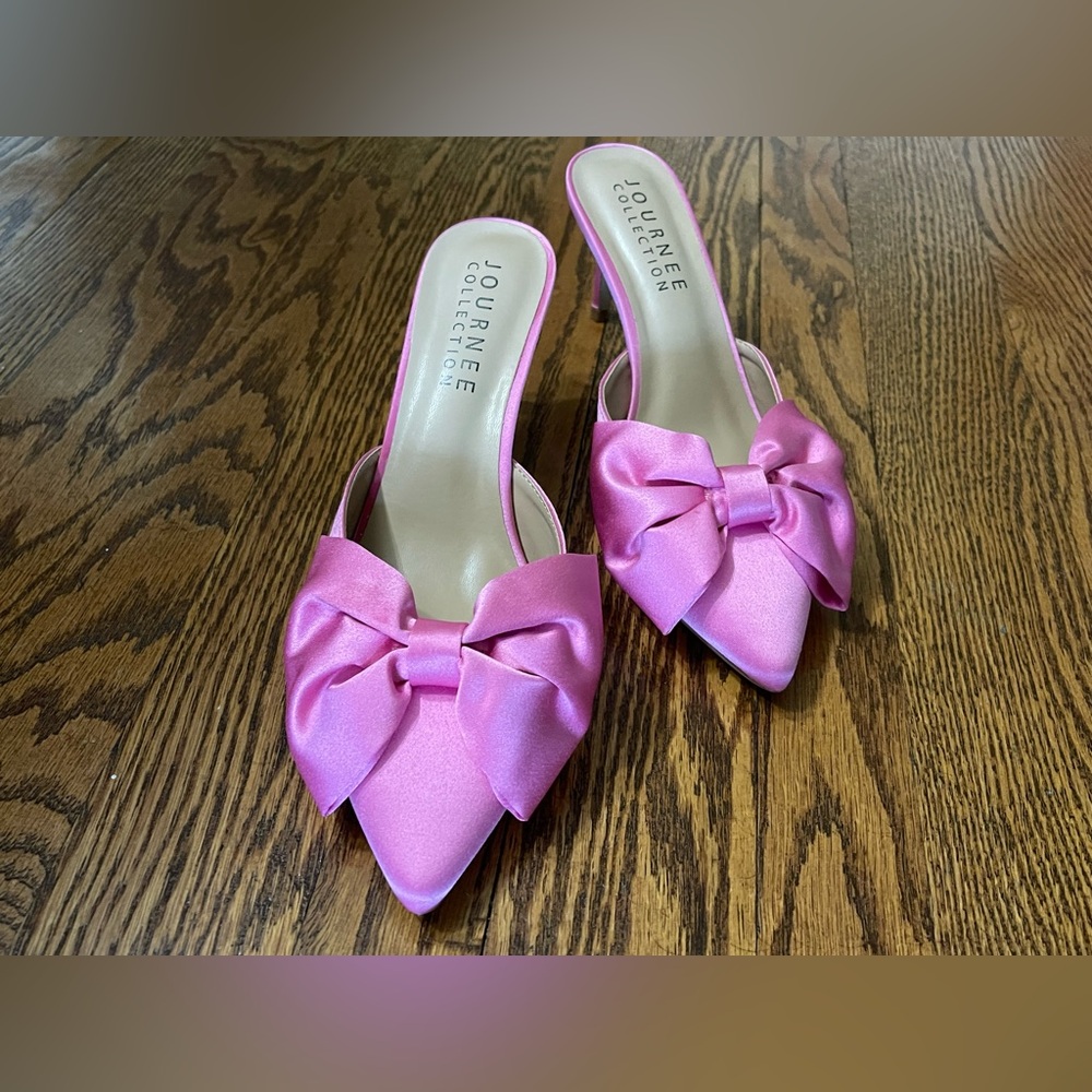 Journee Collection Tiara Pink Pointed Stiletto Pump Heels